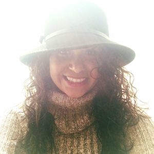 Meet your Posher, Damaris